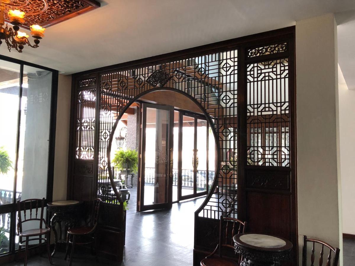 Hotel IYA Pathum Thani Exterior foto
